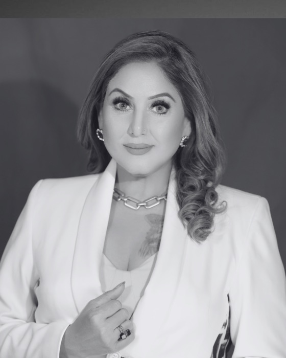 Minakshi Dutt, Celebrity Makeup Artist
