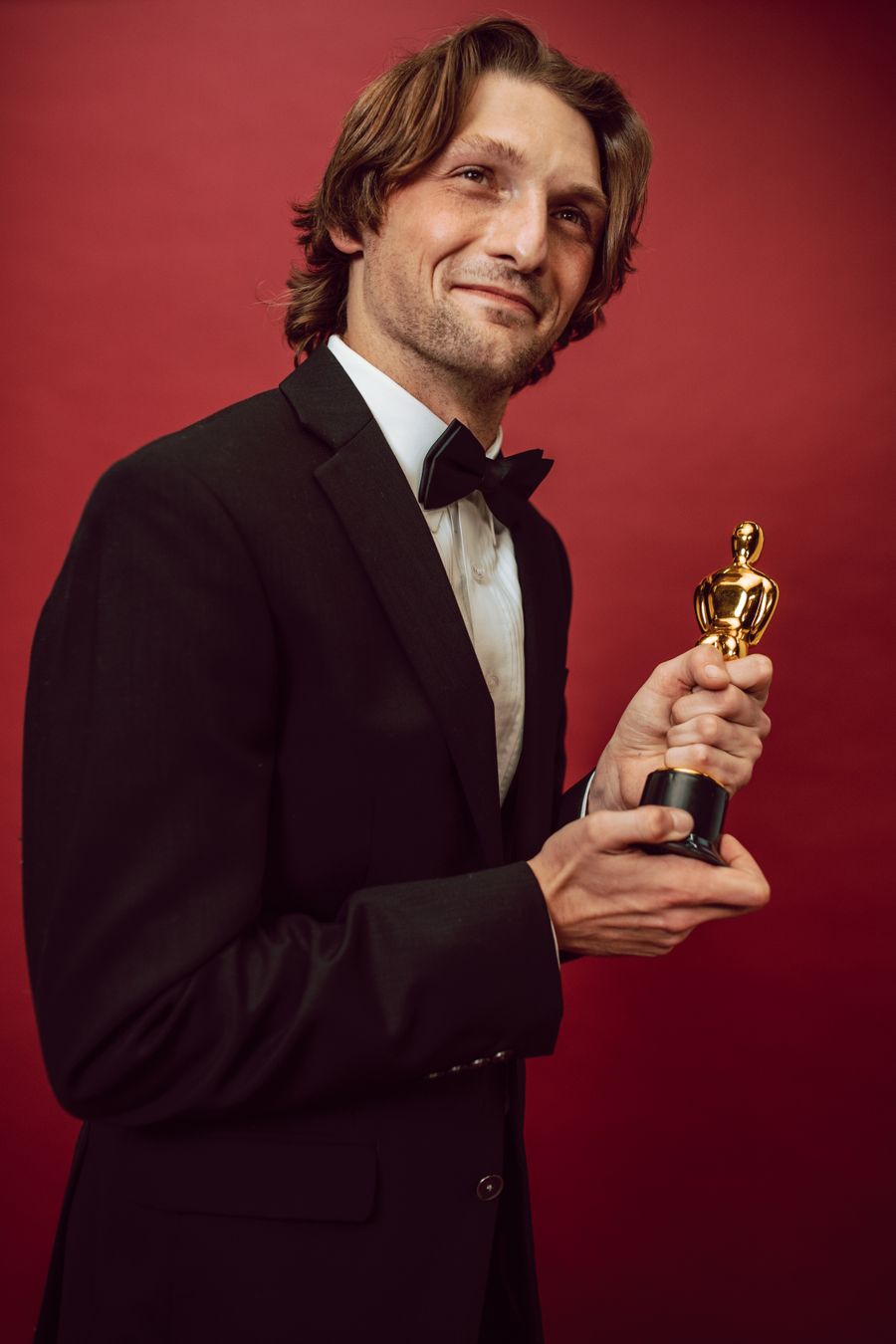 Decor & Design winner with trophy