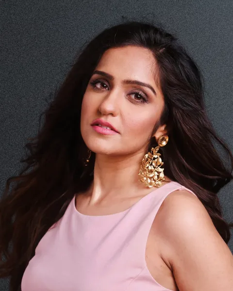 Asees Kaur